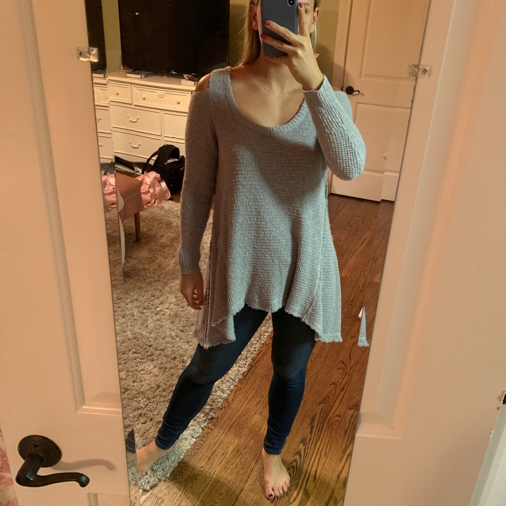 Gray cold shoulder sweater